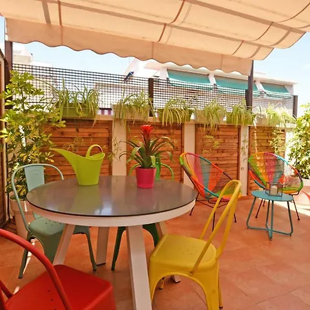 Atico Con Terraza En El Centro De Apartment