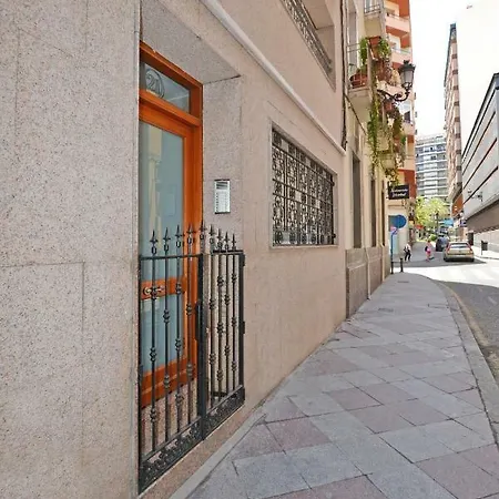 Atico Con Terraza En El Centro De شقة *